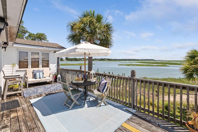 1543 Terns Nest Road, Charleston, SC 29412