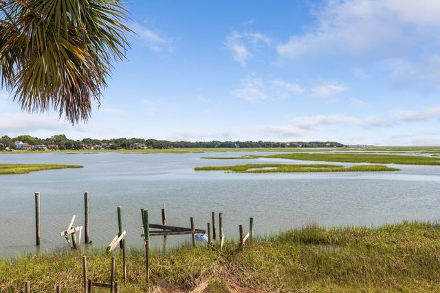 1543 Terns Nest Road, Charleston, SC 29412