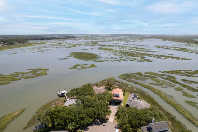 1543 Terns Nest Road, Charleston, SC 29412