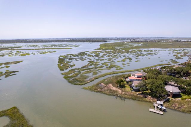 1543 Terns Nest Road, Charleston, SC 29412