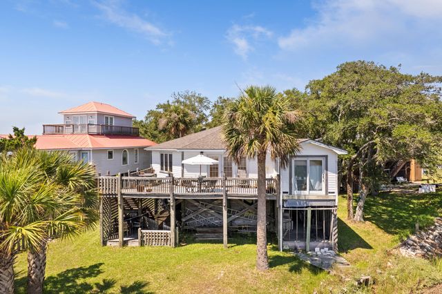 1543 Terns Nest Road, Charleston, SC 29412