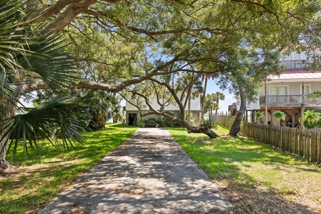 1543 Terns Nest Road, Charleston, SC 29412
