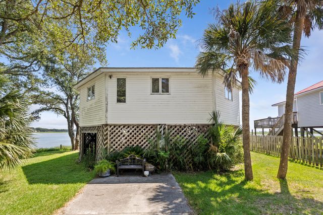 1543 Terns Nest Road, Charleston, SC 29412