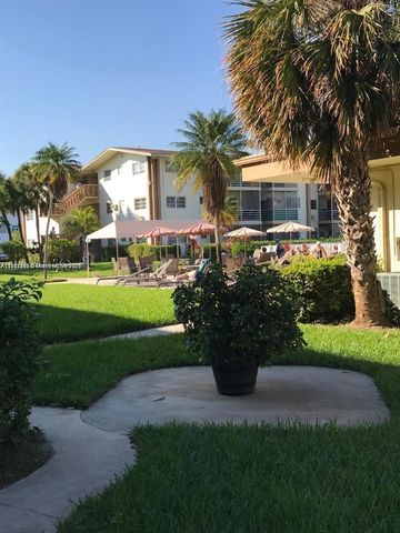 1395 NE 167th St 102, Miami, FL 33162