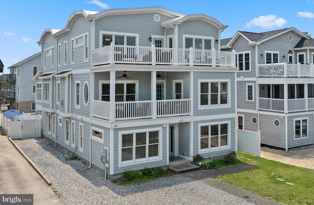 10 CHICAGO ST, Rehoboth Beach, DE 19971