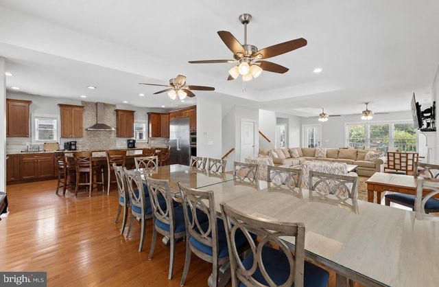 10 CHICAGO ST, Rehoboth Beach, DE 19971