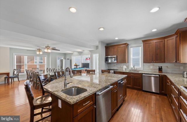 10 CHICAGO ST, Rehoboth Beach, DE 19971