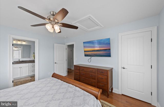 10 CHICAGO ST, Rehoboth Beach, DE 19971