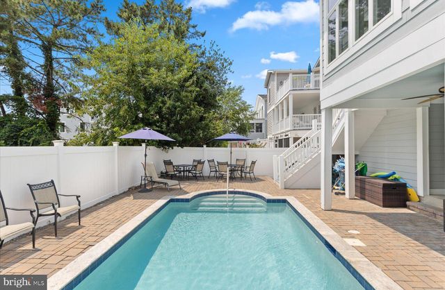 10 CHICAGO ST, Rehoboth Beach, DE 19971