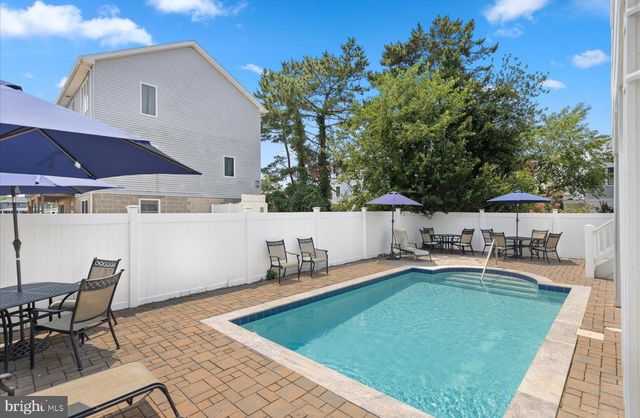 10 CHICAGO ST, Rehoboth Beach, DE 19971