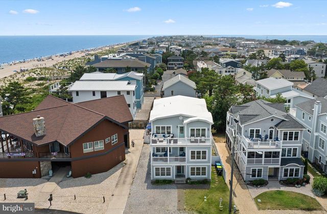 10 CHICAGO ST, Rehoboth Beach, DE 19971
