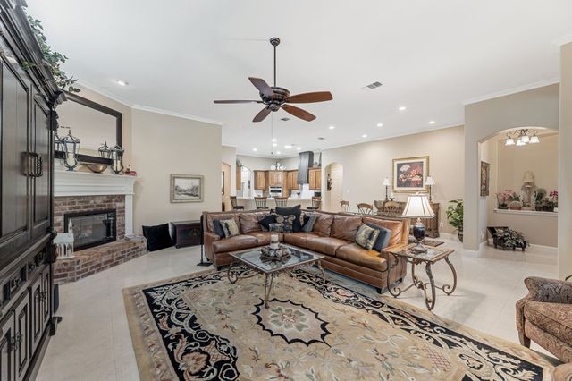 609 Pelican Hills Drive, Fairview, TX 75069