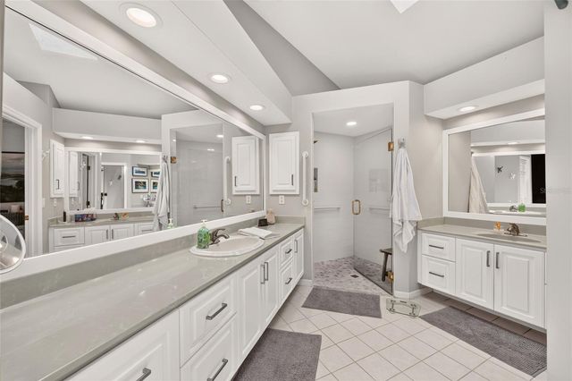 1912 SE TWIN BRIDGE CIRCLE, Ocala, FL 34471