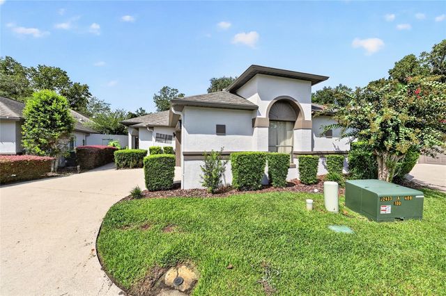 1912 SE TWIN BRIDGE CIRCLE, Ocala, FL 34471