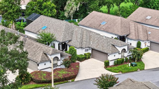 1912 SE TWIN BRIDGE CIRCLE, Ocala, FL 34471