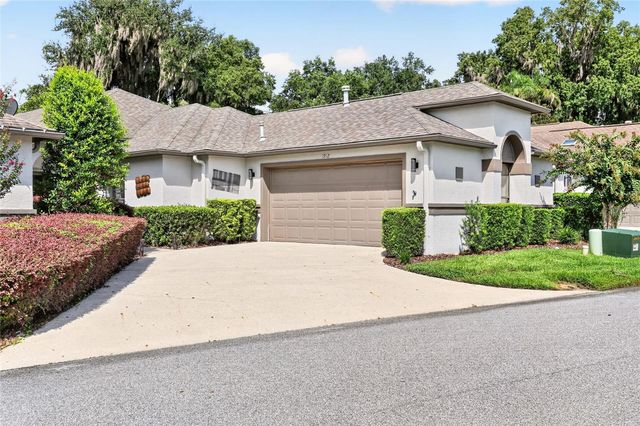 1912 SE TWIN BRIDGE CIRCLE, Ocala, FL 34471
