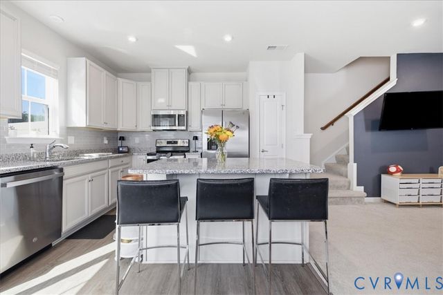 969 Taylor Green Dr, Sandston, VA 23150