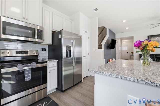 969 Taylor Green Dr, Sandston, VA 23150