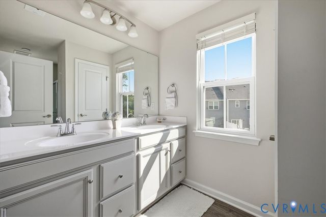 969 Taylor Green Dr, Sandston, VA 23150