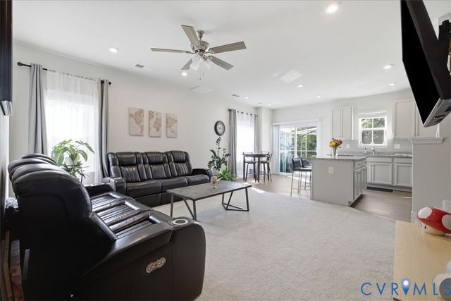 969 Taylor Green Dr, Sandston, VA 23150