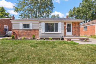 6735 Whitby Street, Garden City, MI 48135