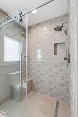 5510 NW Odin Falls Way, Redmond, OR 97756