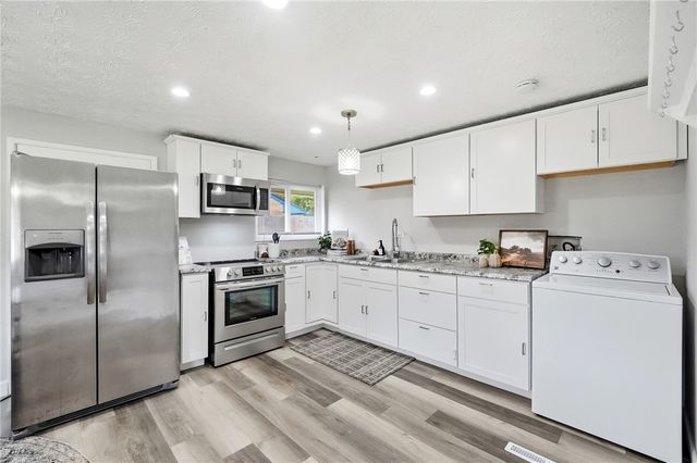 3659 Endover Road, Kettering, OH 45439