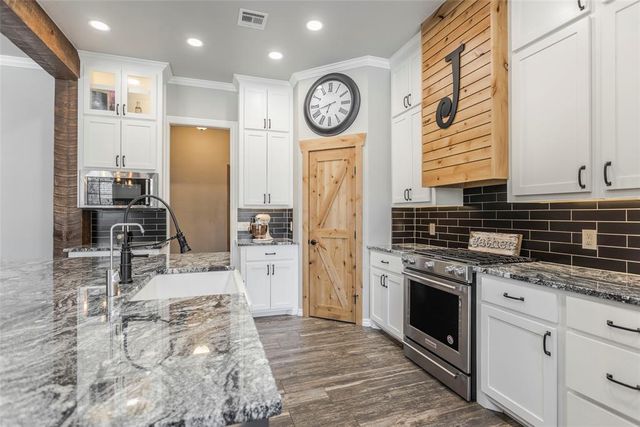 10100 S Richland Road, Mustang, OK 73064