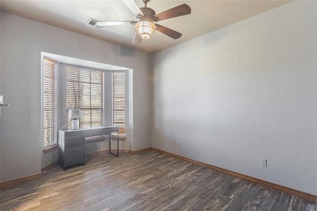 10100 S Richland Road, Mustang, OK 73064