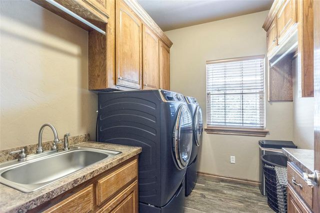 10100 S Richland Road, Mustang, OK 73064