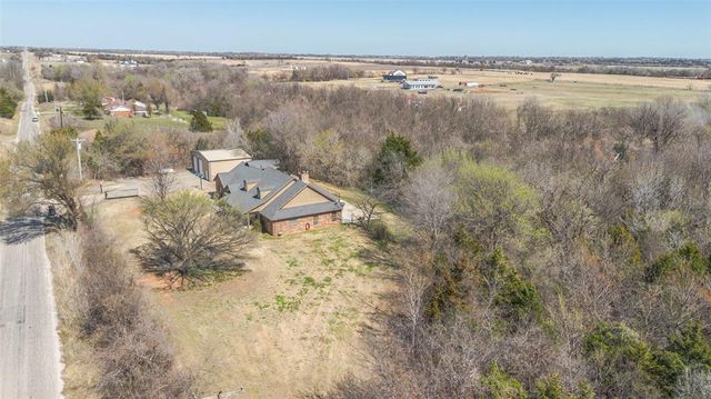 10100 S Richland Road, Mustang, OK 73064