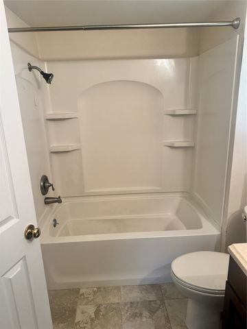 2301 Holly Drive, Euless, TX 76039