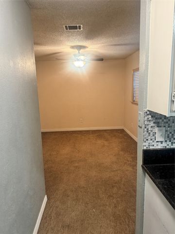 2301 Holly Drive, Euless, TX 76039