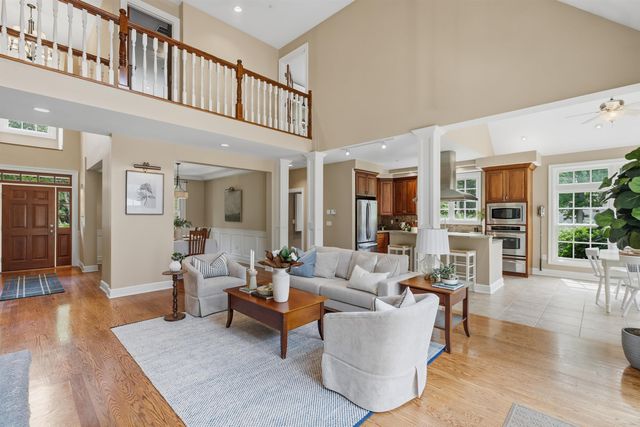 62 Dupaw Gould Road, Brookline, NH 03033