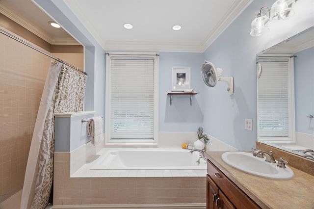 62 Dupaw Gould Road, Brookline, NH 03033