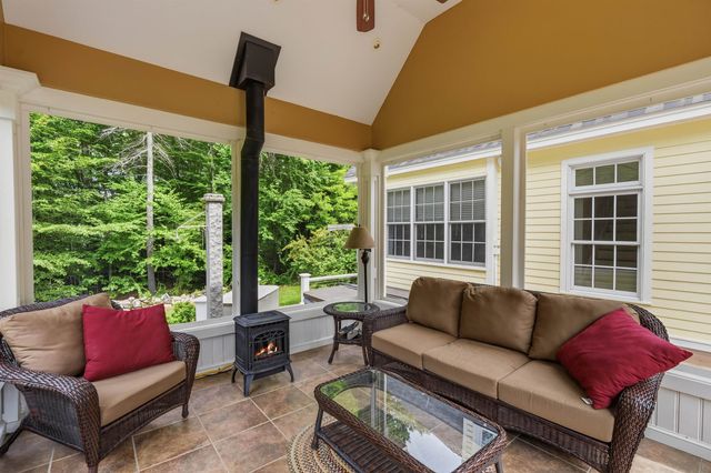 62 Dupaw Gould Road, Brookline, NH 03033