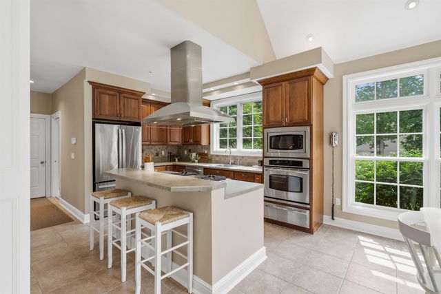 62 Dupaw Gould Road, Brookline, NH 03033