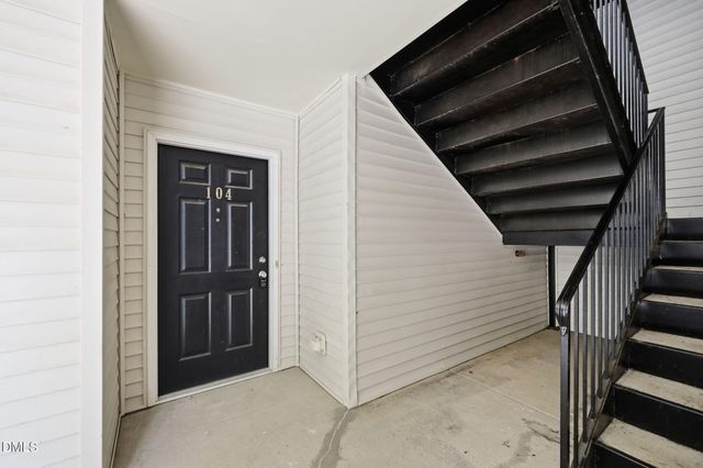 1801 Trailwood Heights Lane, Raleigh, NC 27603