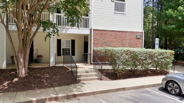 1801 Trailwood Heights Lane, Raleigh, NC 27603