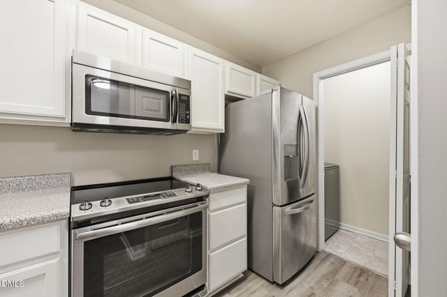 1801 Trailwood Heights Lane, Raleigh, NC 27603