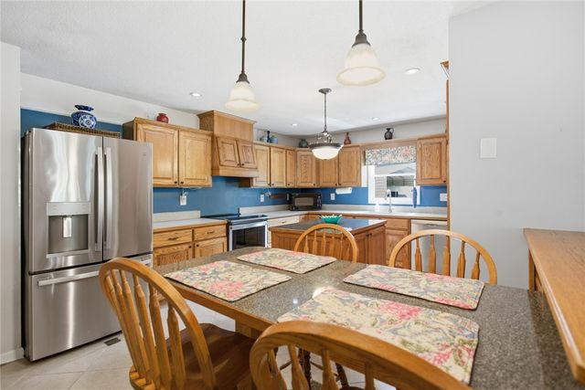 303 Stratford Drive, Seneca, SC 29678