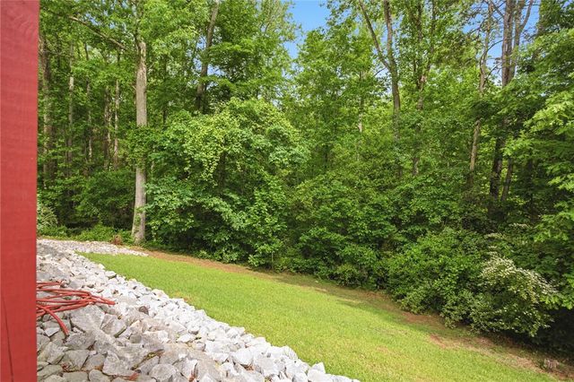 303 Stratford Drive, Seneca, SC 29678