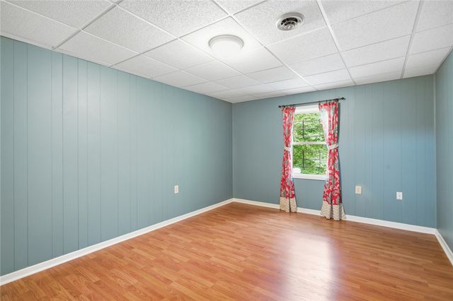 303 Stratford Drive, Seneca, SC 29678
