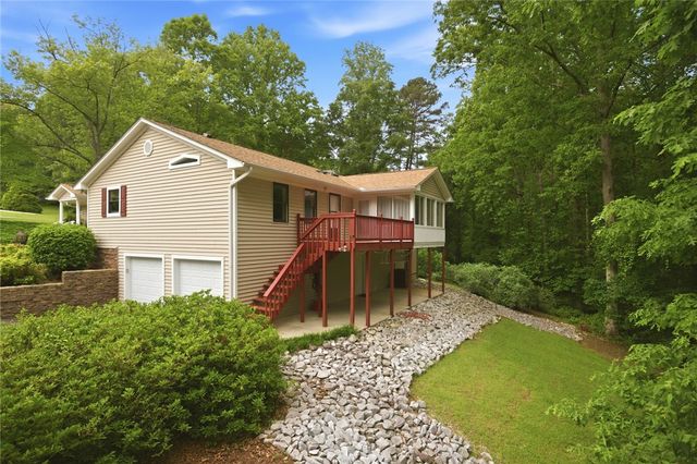 303 Stratford Drive, Seneca, SC 29678