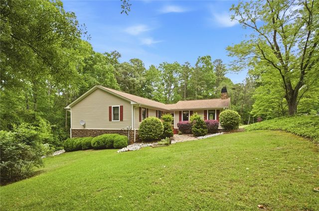 303 Stratford Drive, Seneca, SC 29678