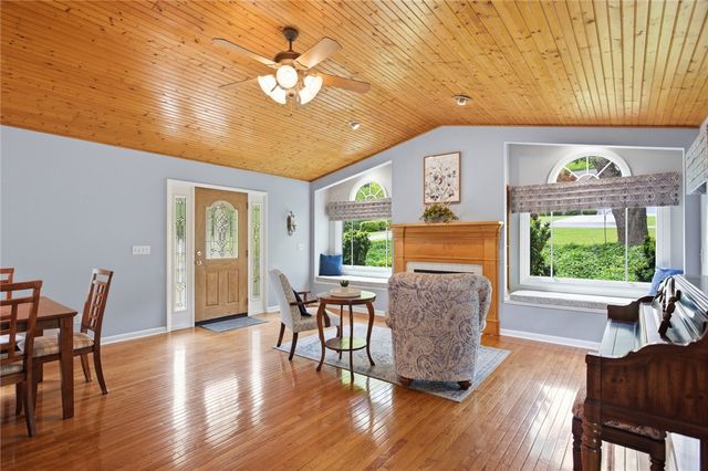 303 Stratford Drive, Seneca, SC 29678