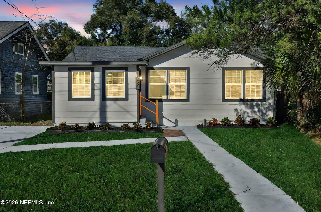 3021 PHYLLIS Street, Jacksonville, FL 32205