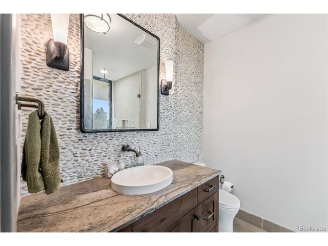 320 Headlight Dr, Breckenridge, CO 80424