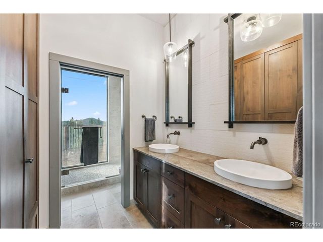 320 Headlight Dr, Breckenridge, CO 80424