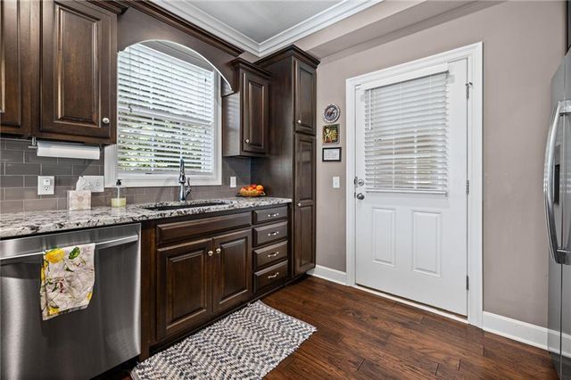 16009 Fontana Street 120, Overland Park, KS 66085